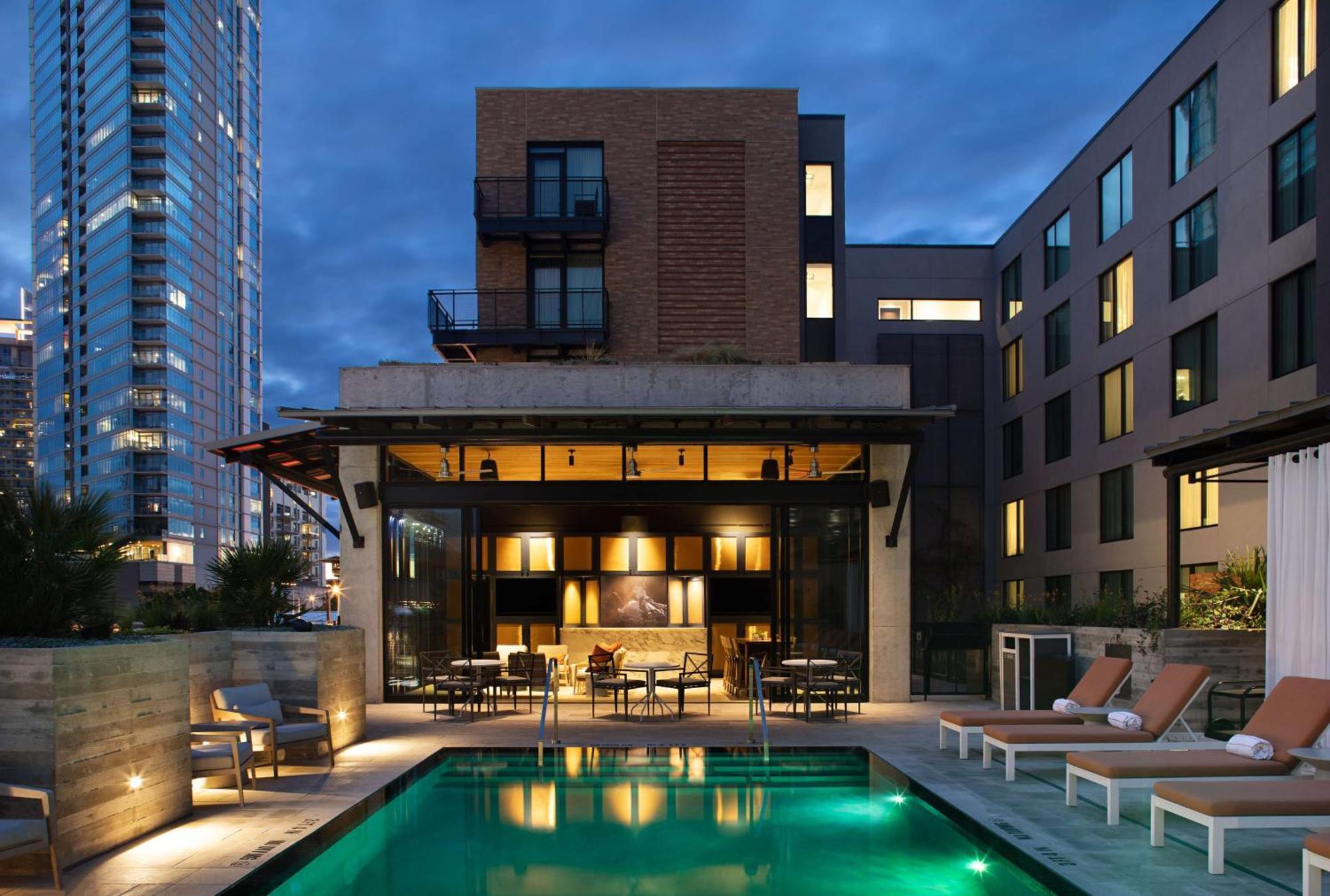 Canopy By Hilton Downtown Hotel 4*