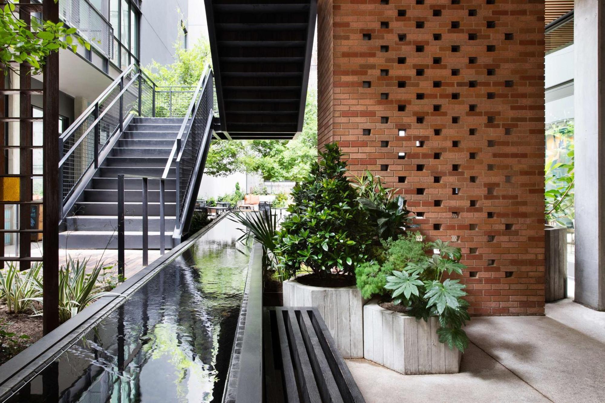 Canopy By Hilton Downtown Hotel 4*