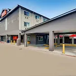 Orangewood Inn And Suites Midtown