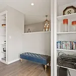 Enjoy Dt In A Newly Renovated Home Covered Patio