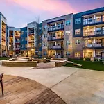 Riverside 2Br W Pool Gym Wd Nr Airport Atx-79