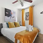 Bachelorette/Bachelor Getaway! 6Br House W/ Pool