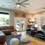 Upstay - New Modern Home With Private Pool