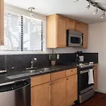 Great 2Br Heart Of Austin