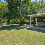 Luxury 5 Bd - 5 Mins Downtown