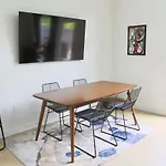 Walk To Downtown Ut Sports Famous Dining And Abundant Nightlife From This Luxury Condo W 3 Restaurants In The Complex