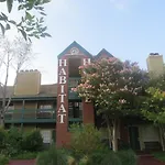 Habitat Suites