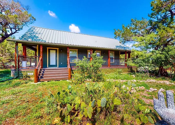 Cabin-Style Book House & Writing Barn