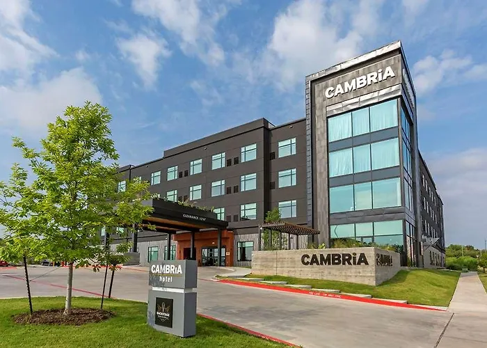 Cambria Hotel Austin Airport