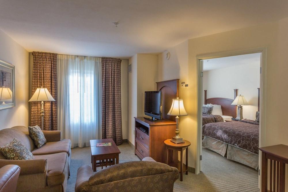 Staybridge Airport By Ihg Austin