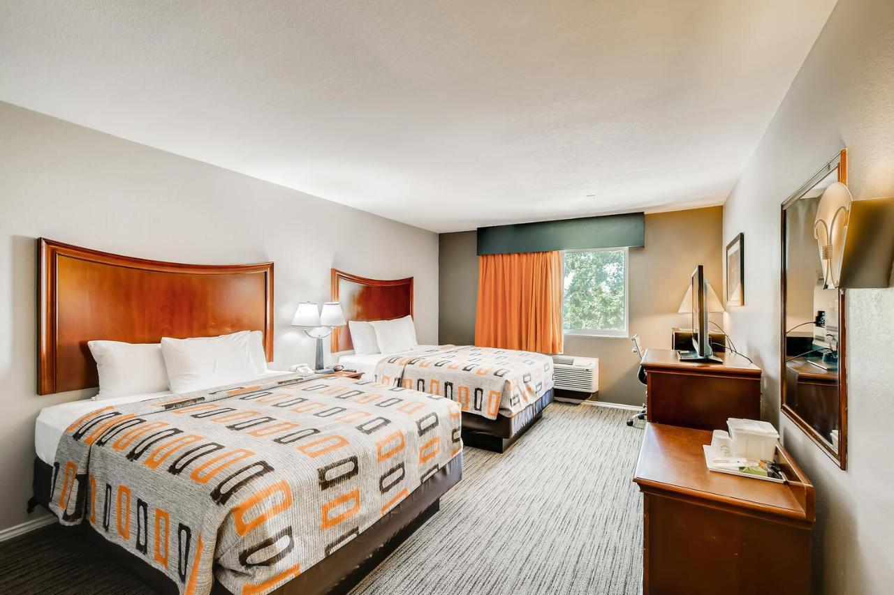 Hotel Orangewood And Midtown 2*