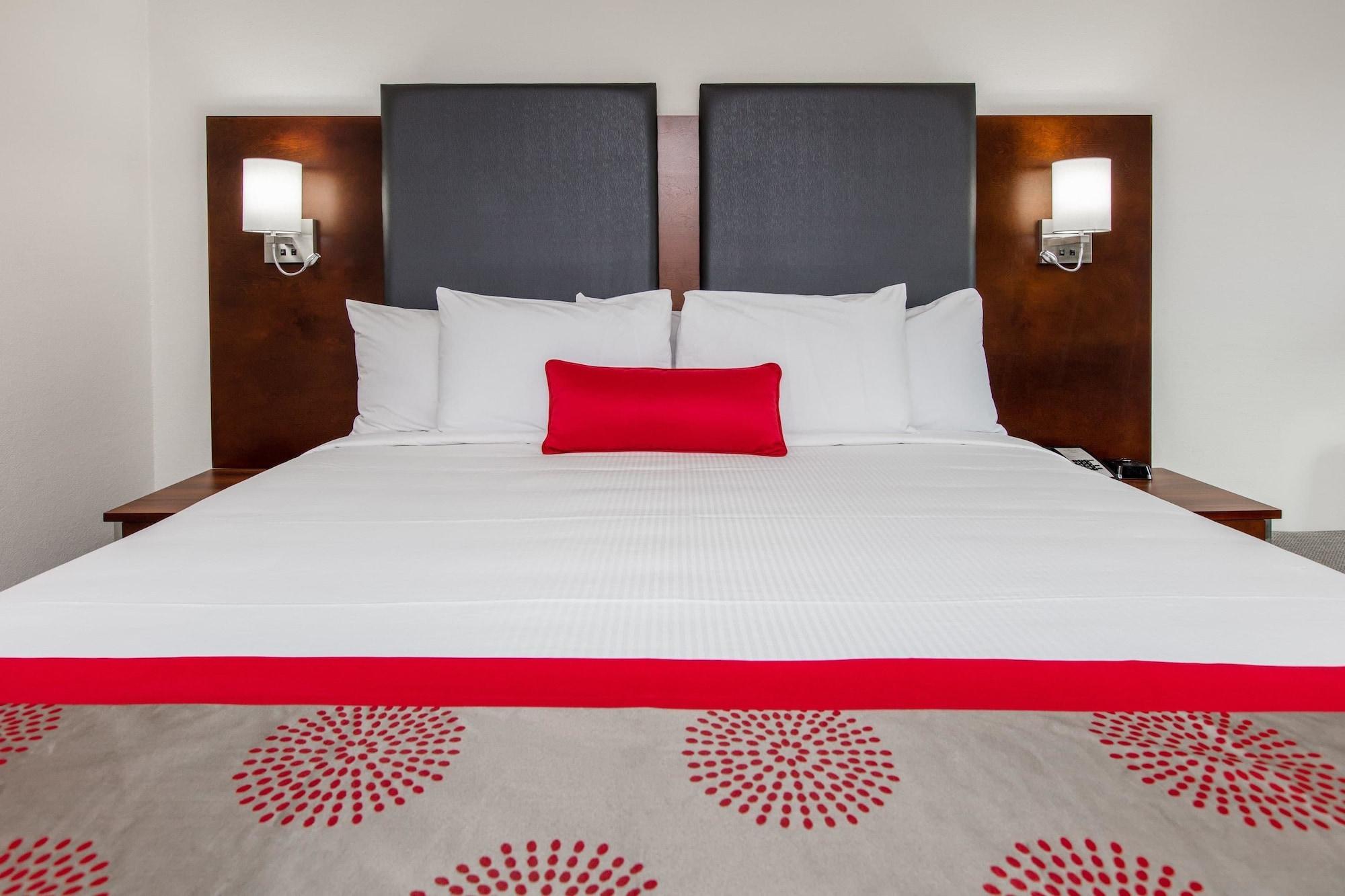 Hotel Ramada By Wyndham South Austin