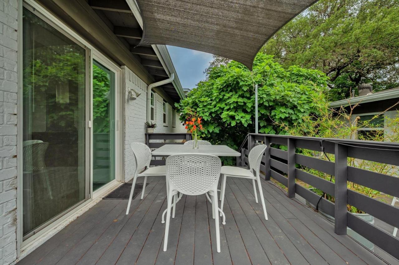 Holiday home Quiet Mid Century Modern Retreat With Patio And Yard By Lodgewell