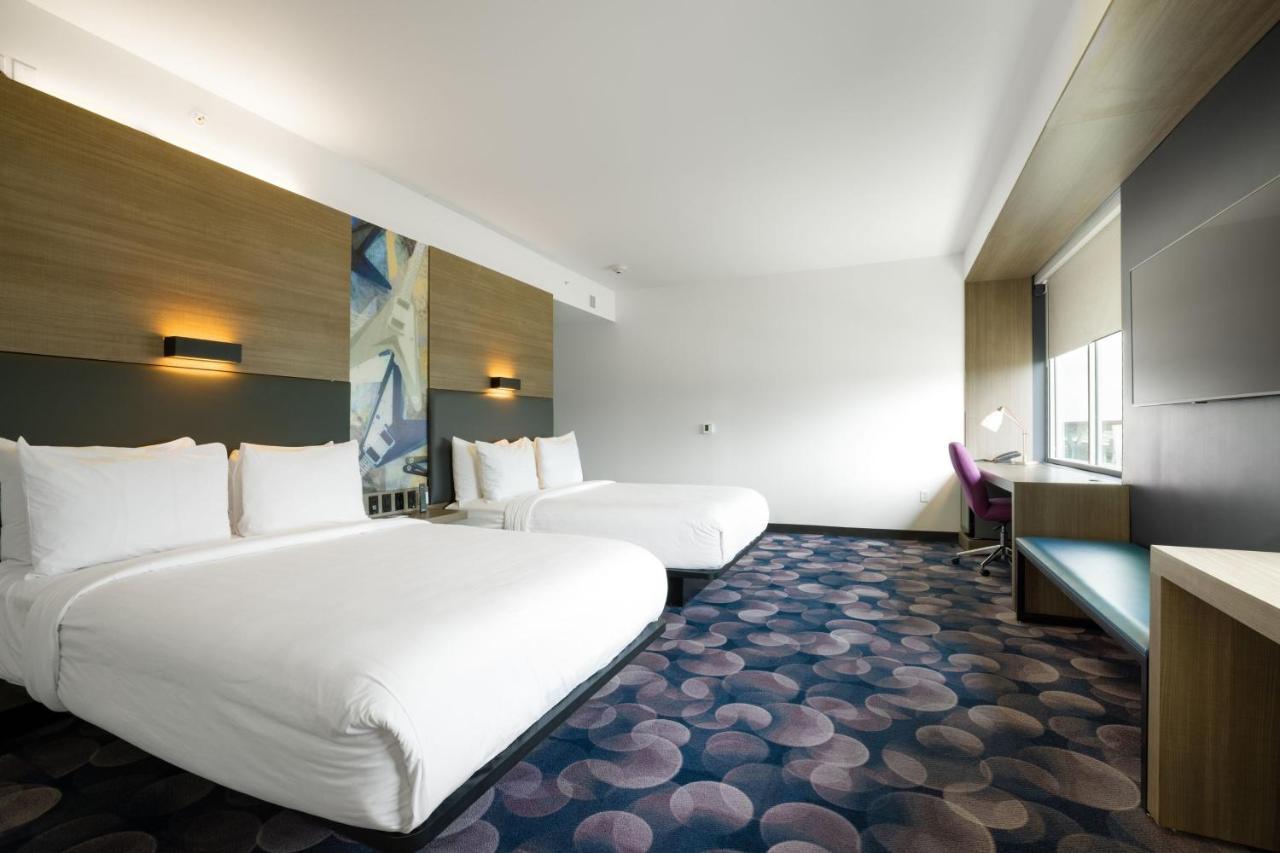 Aloft Airport Hotel 3*