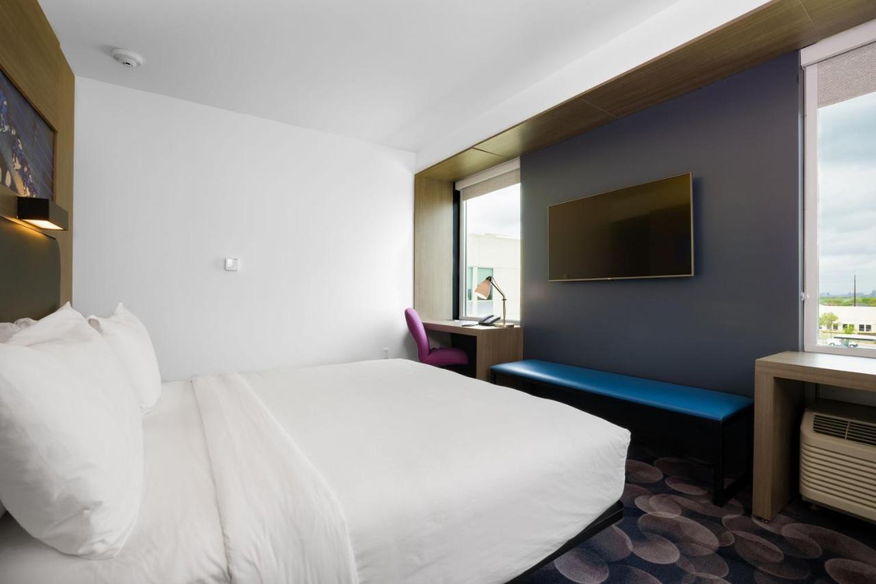 Aloft Airport Hotel Austin