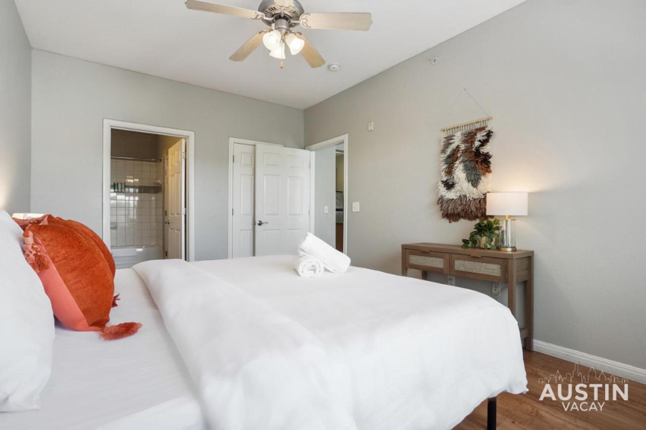 Extremely Comfortable King Beds In Super Cute *