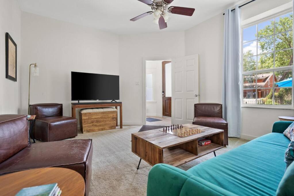 Holiday home Bachelorette/bachelor Getaway! 6br House W/ Pool