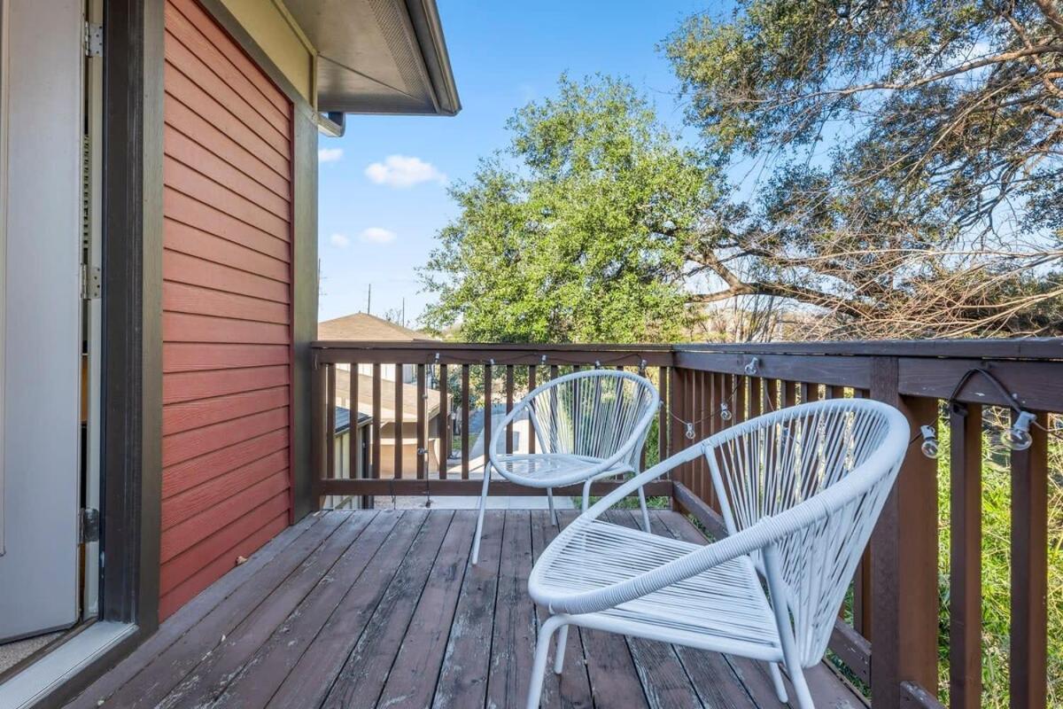 Chic & Homey 3-br Close To Downtown Heart Of 704 *