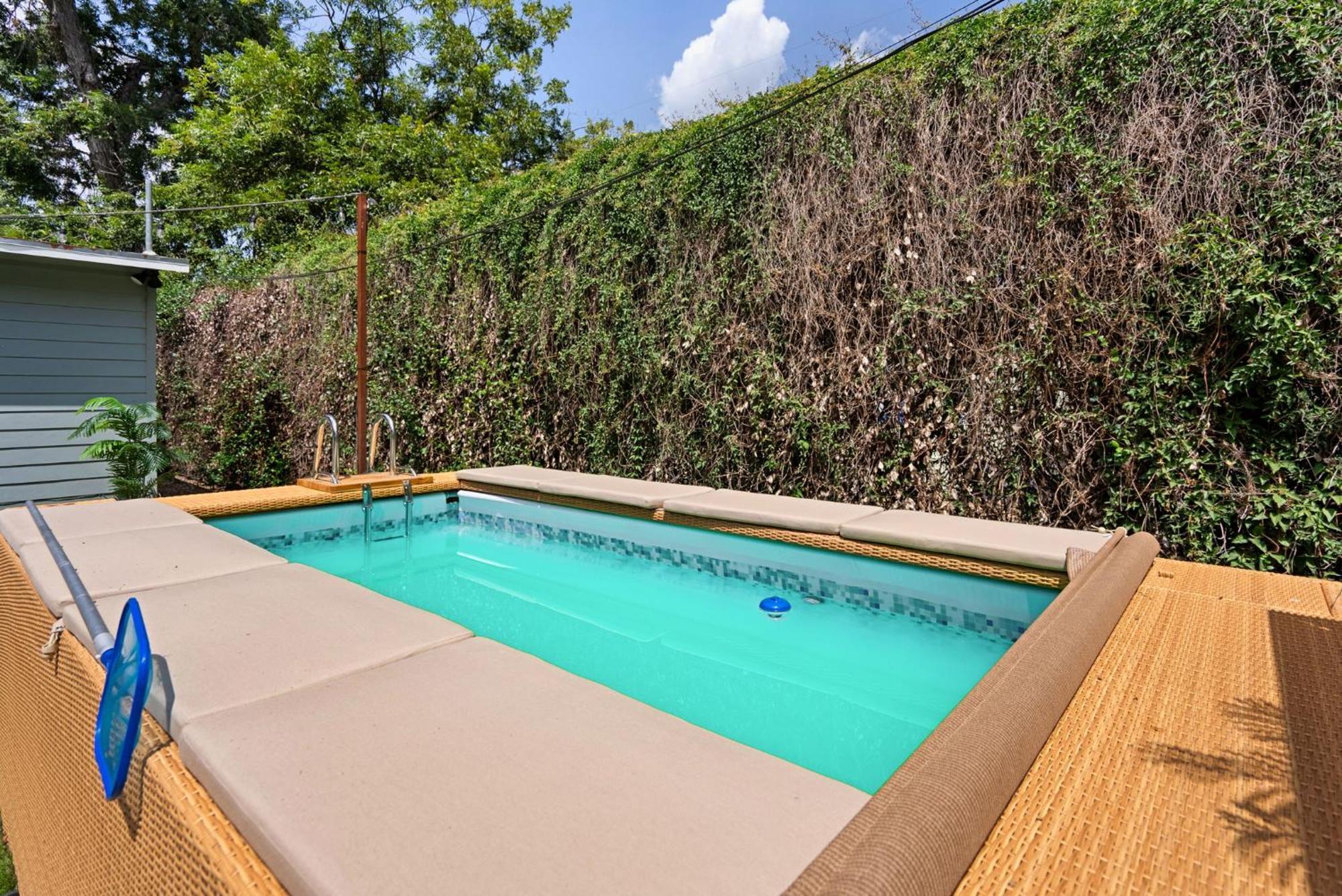 Bachelorette/bachelor Getaway! 6br House W/ Pool Austin
