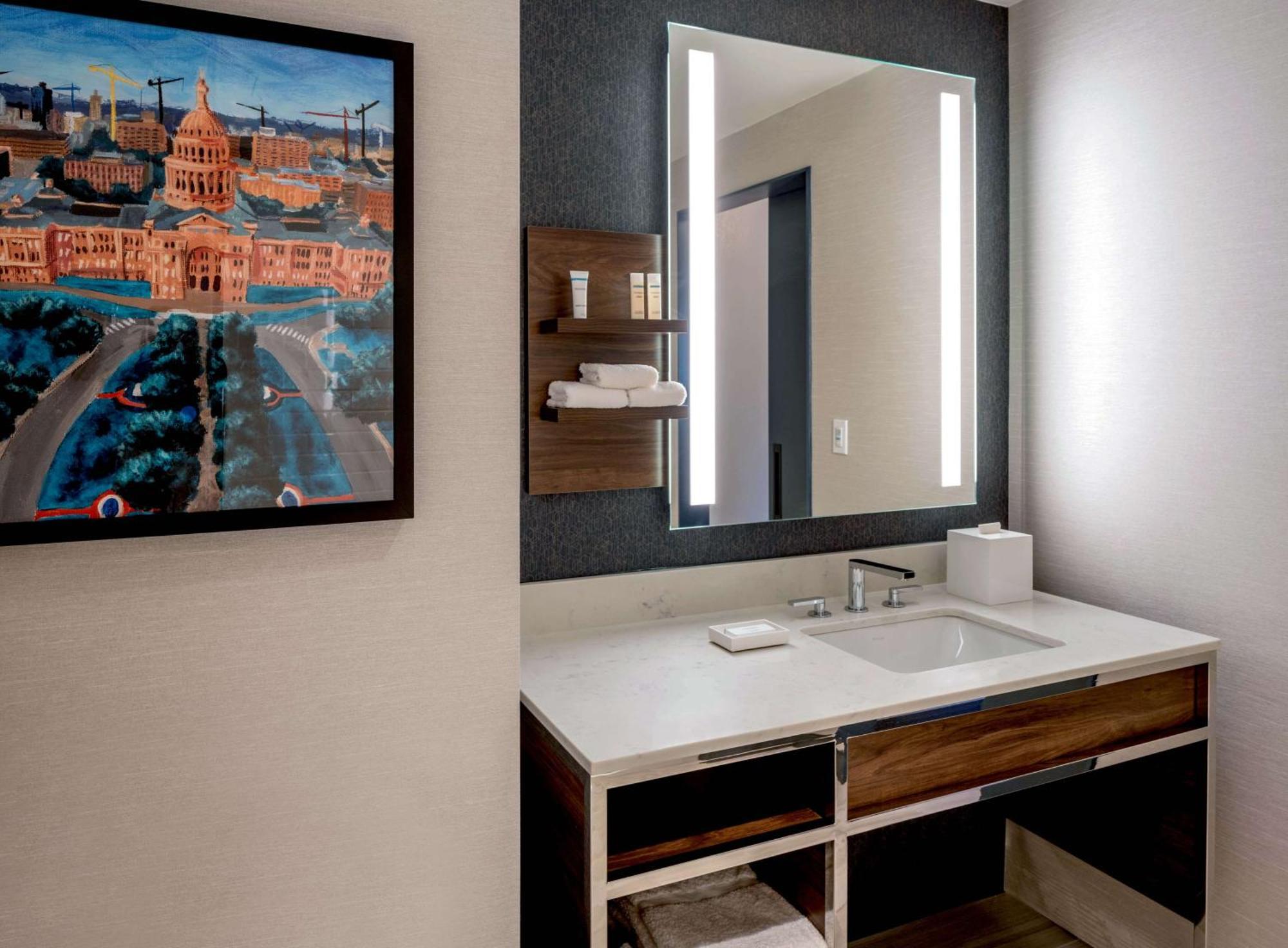 Hilton Garden Capitol District Hotel Austin