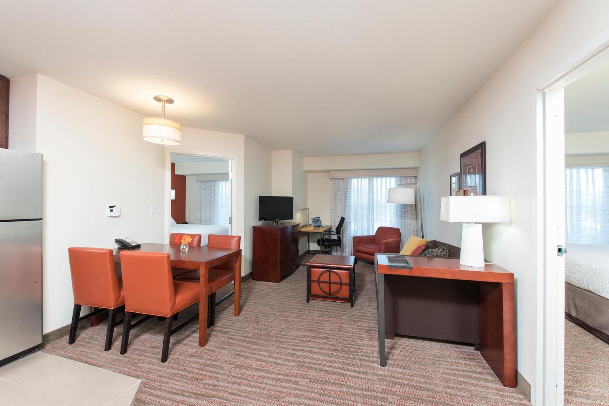 Hotel By Marriott - Area Austin