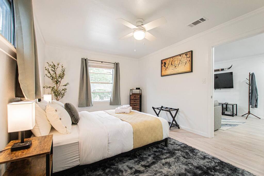 Apartment Downtown Retreat