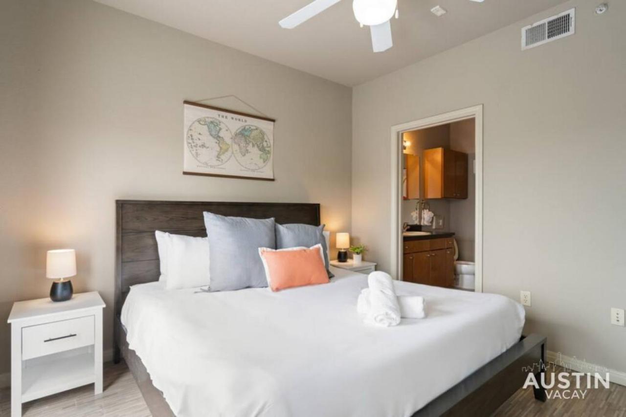 Dual Apts In Downtown Perfect For Groups Apartment Austin