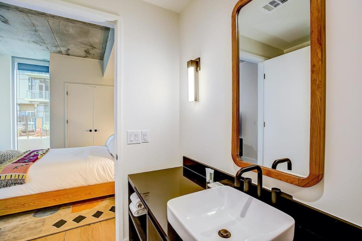 Luxury On Rainey St Holiday home Austin