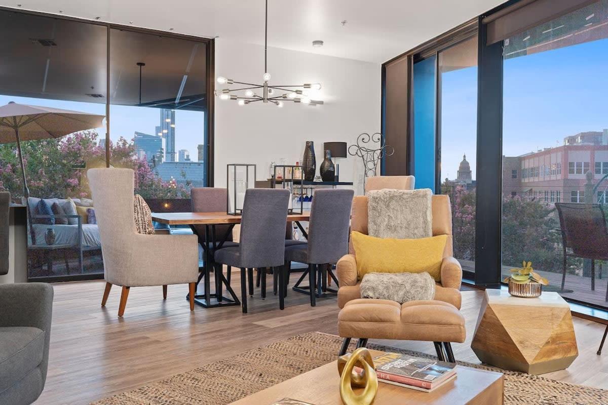 2br Designer On Trendy East 11th St, Downtown * Austin