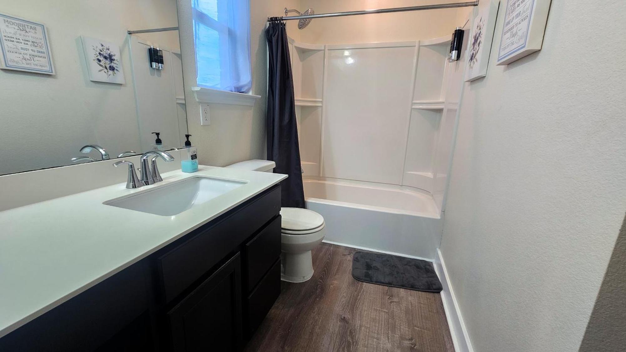 Holiday home Luxury Room #3 Near Mckinney Falls & Airport Austin