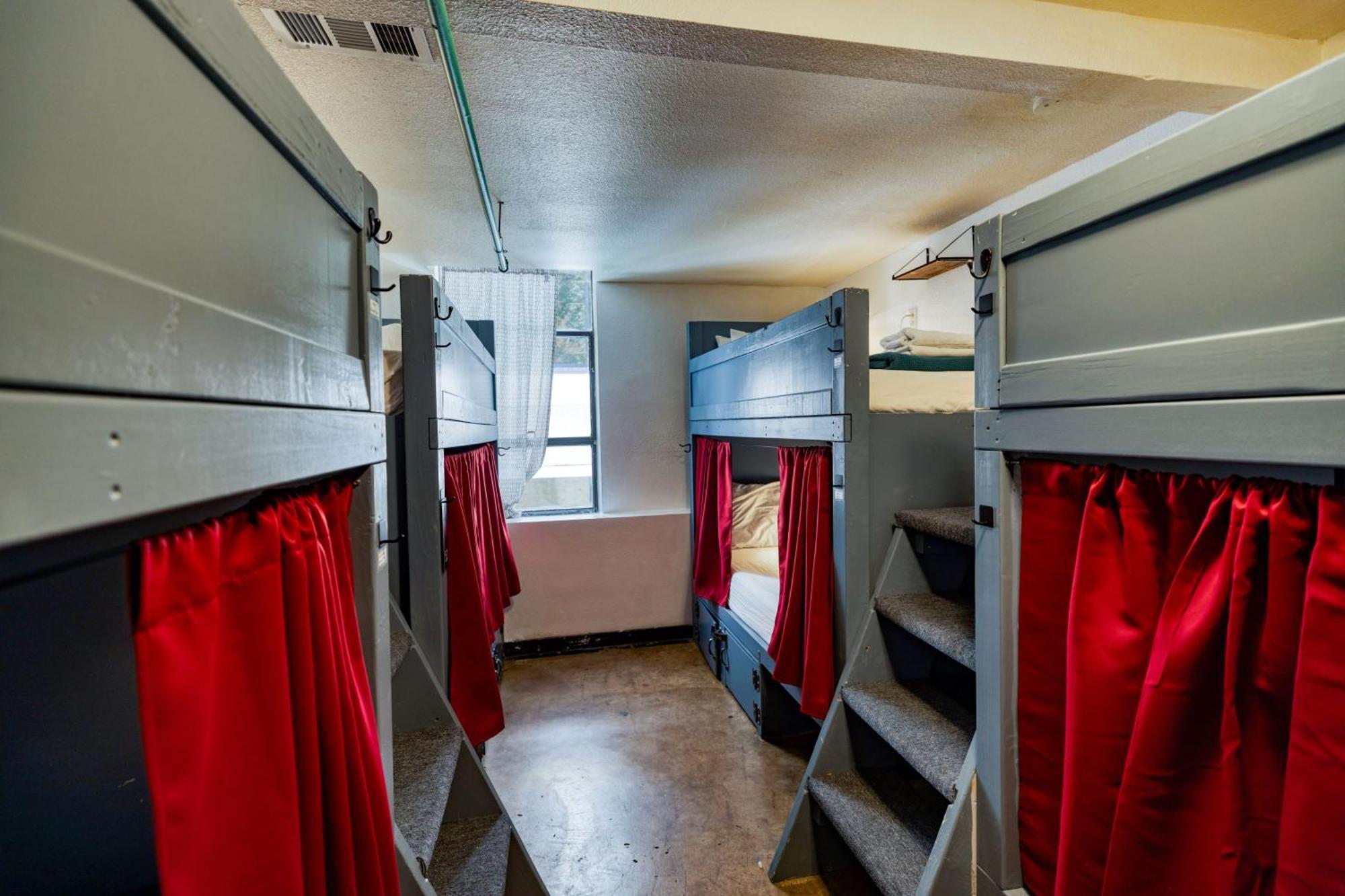 Firehouse (adults Only) Hostel