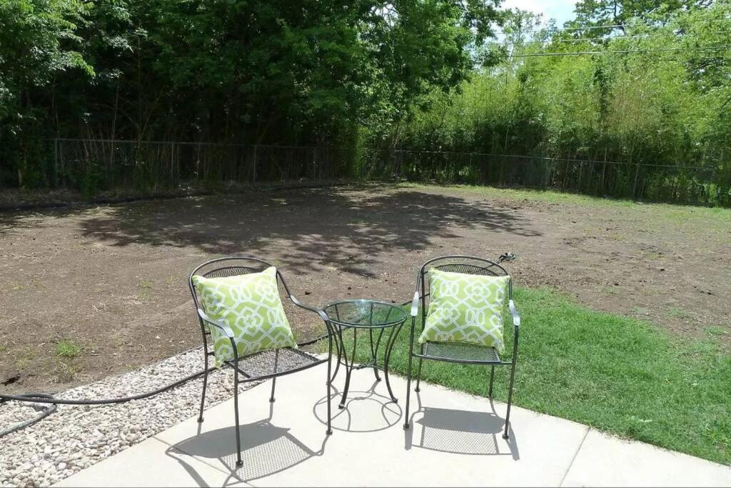 3br Pet Friendly With Big Yard *