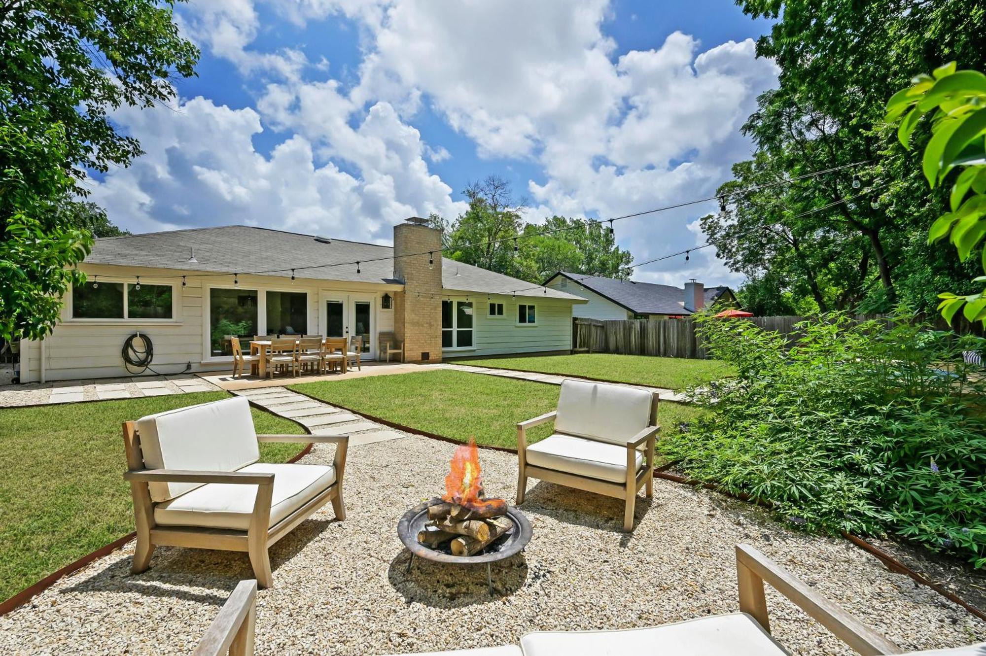 Holiday home Oasis Zilker, Downtown, Pool, 3 Bedroom *