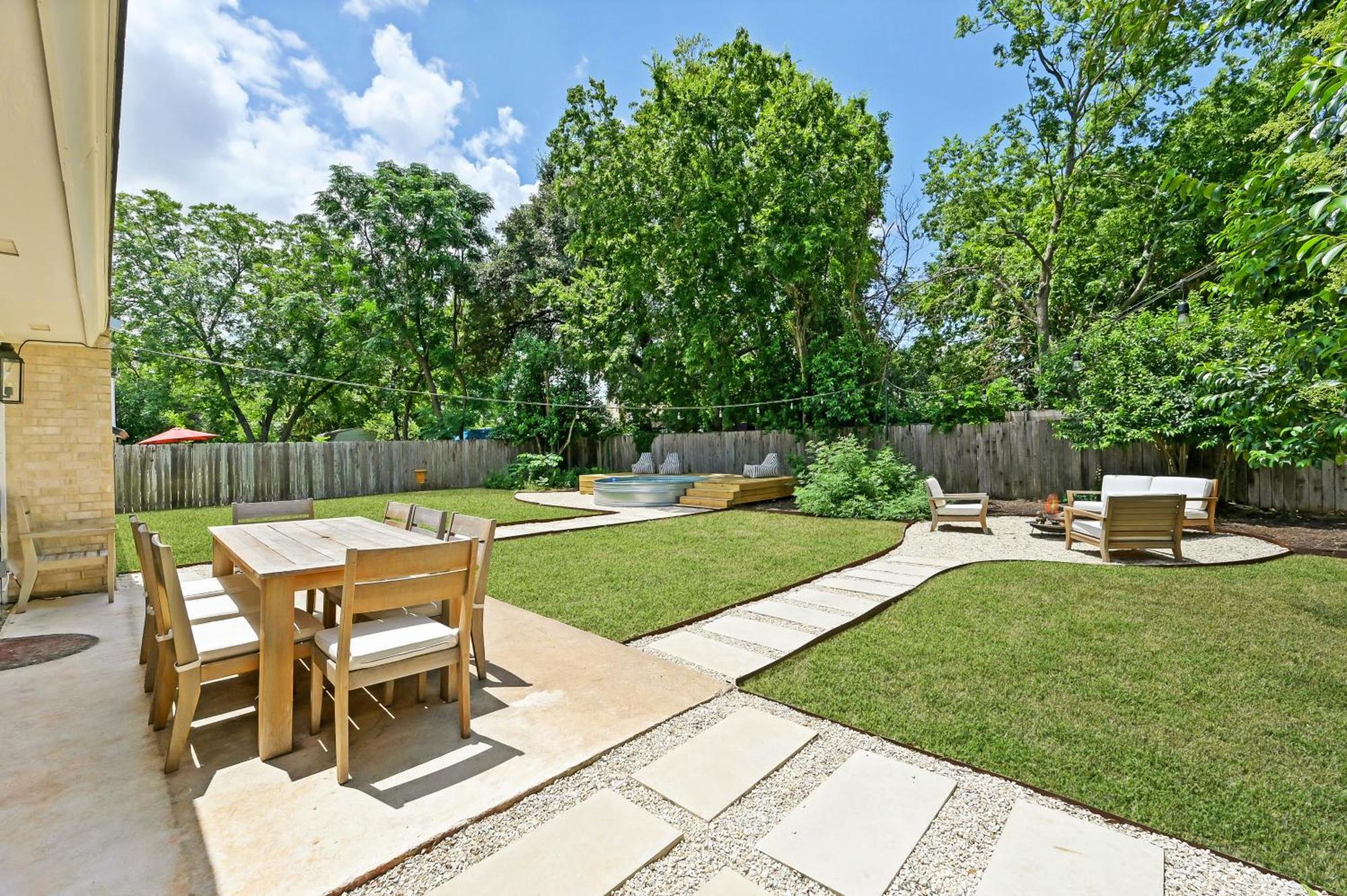 Oasis Zilker, Downtown, Pool, 3 Bedroom * Austin