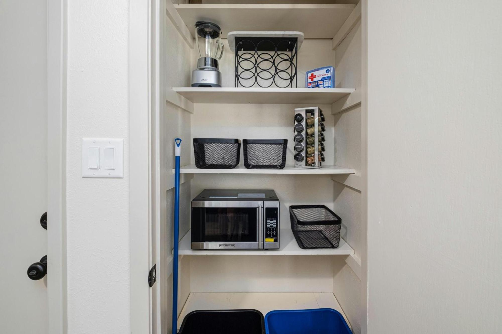 Oasis Zilker, Downtown, Pool, 3 Bedroom