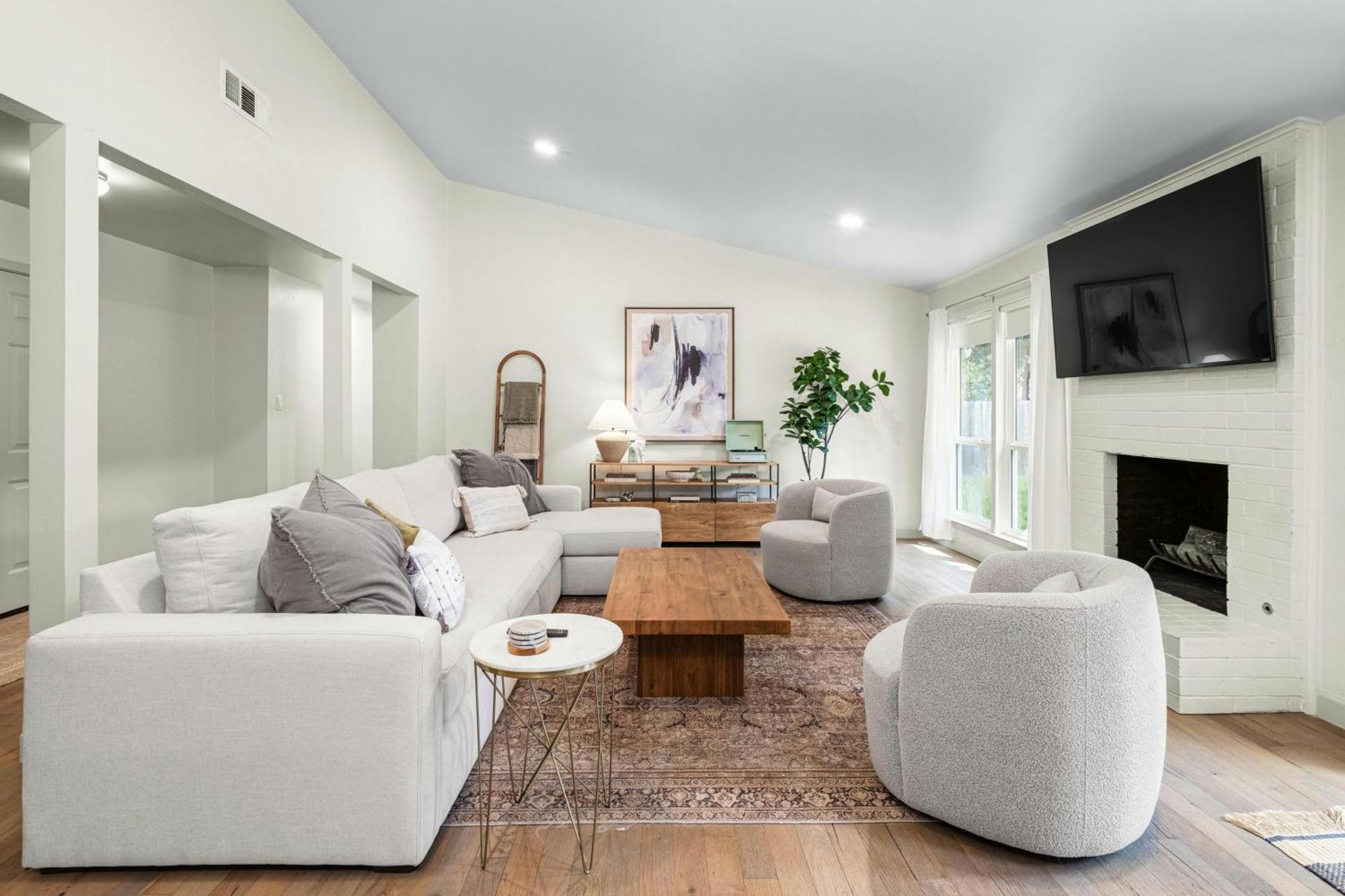 Oasis Zilker, Downtown, Pool, 3 Bedroom *