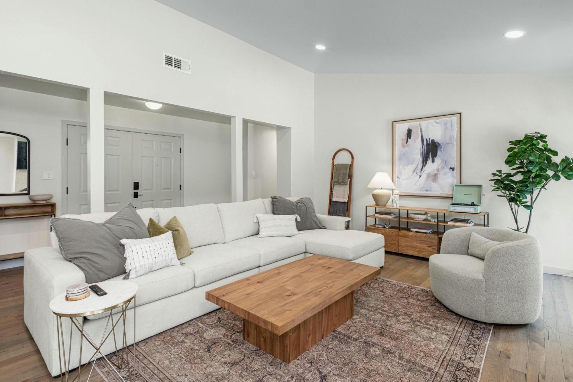 Holiday home Oasis Zilker, Downtown, Pool, 3 Bedroom Austin