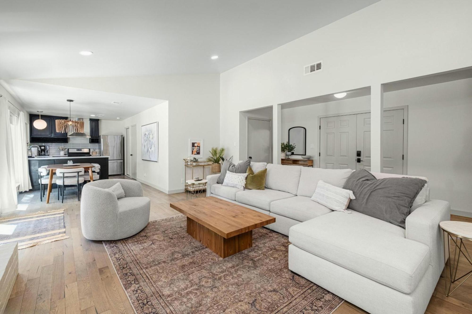 Holiday home Oasis Zilker, Downtown, Pool, 3 Bedroom