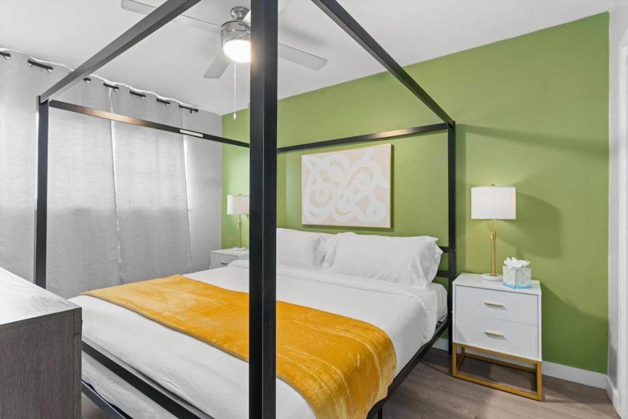 Mins 2 Dwntown - Private Retreat - Cove Apartment Austin