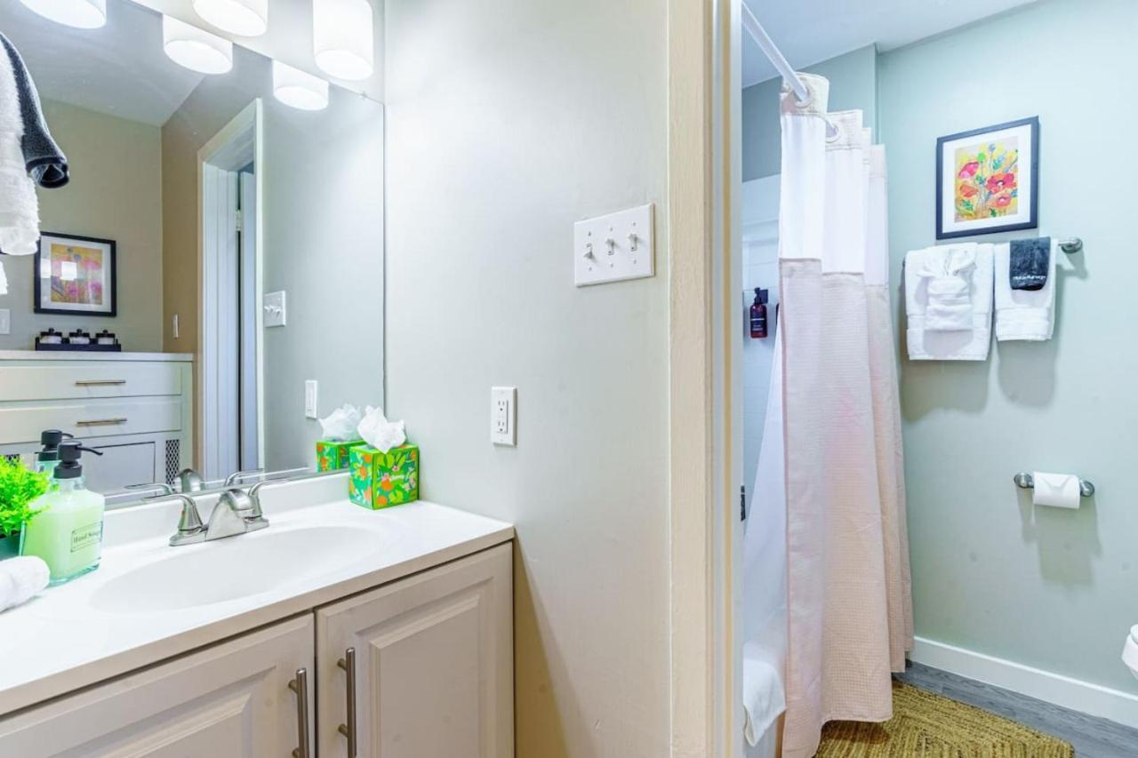 Apartment Chic Deluxe Studio-pet Friendly-10 Min To Dt *
