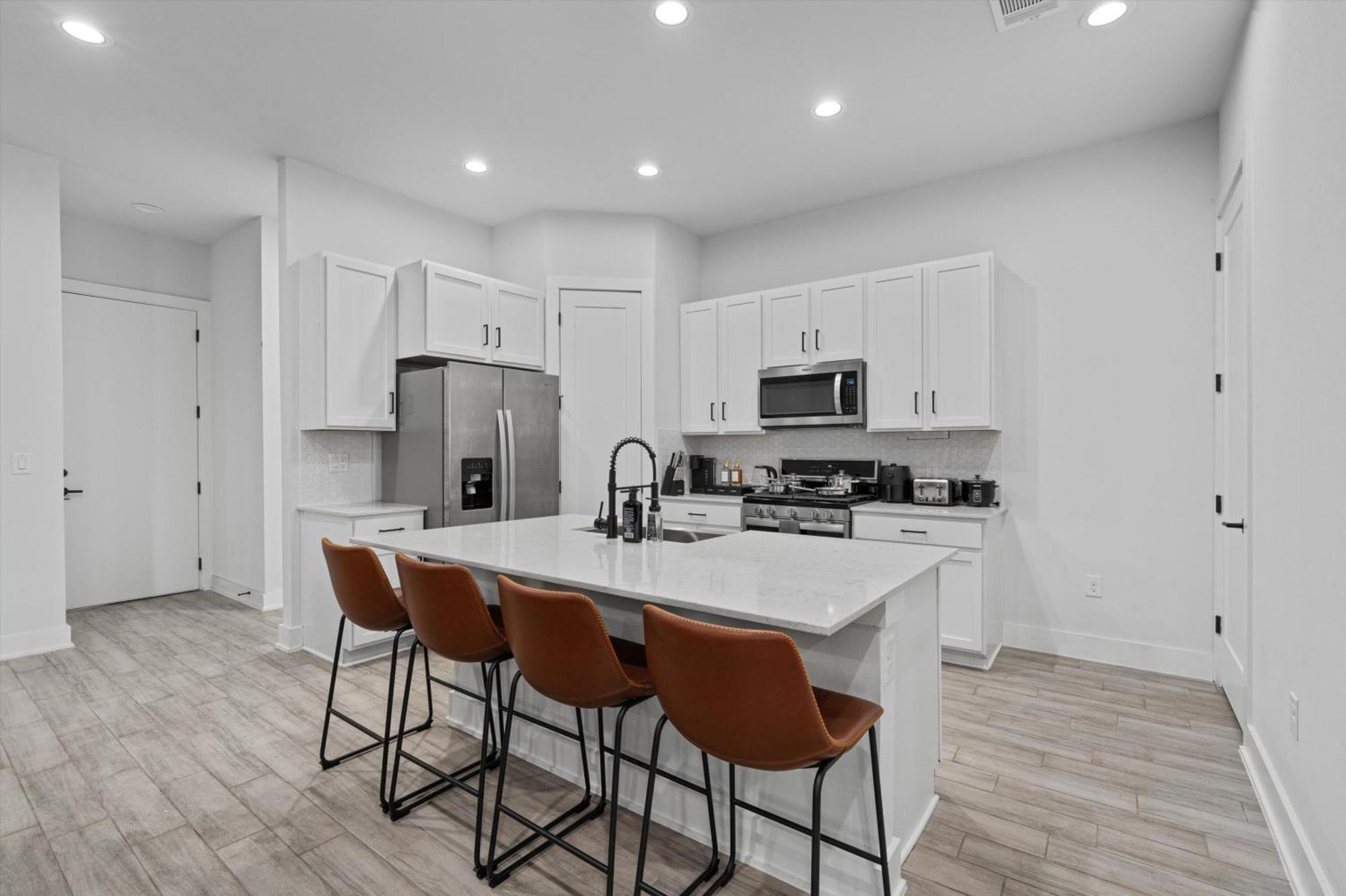 Luxurious - Downtown Access - Spacious Holiday home