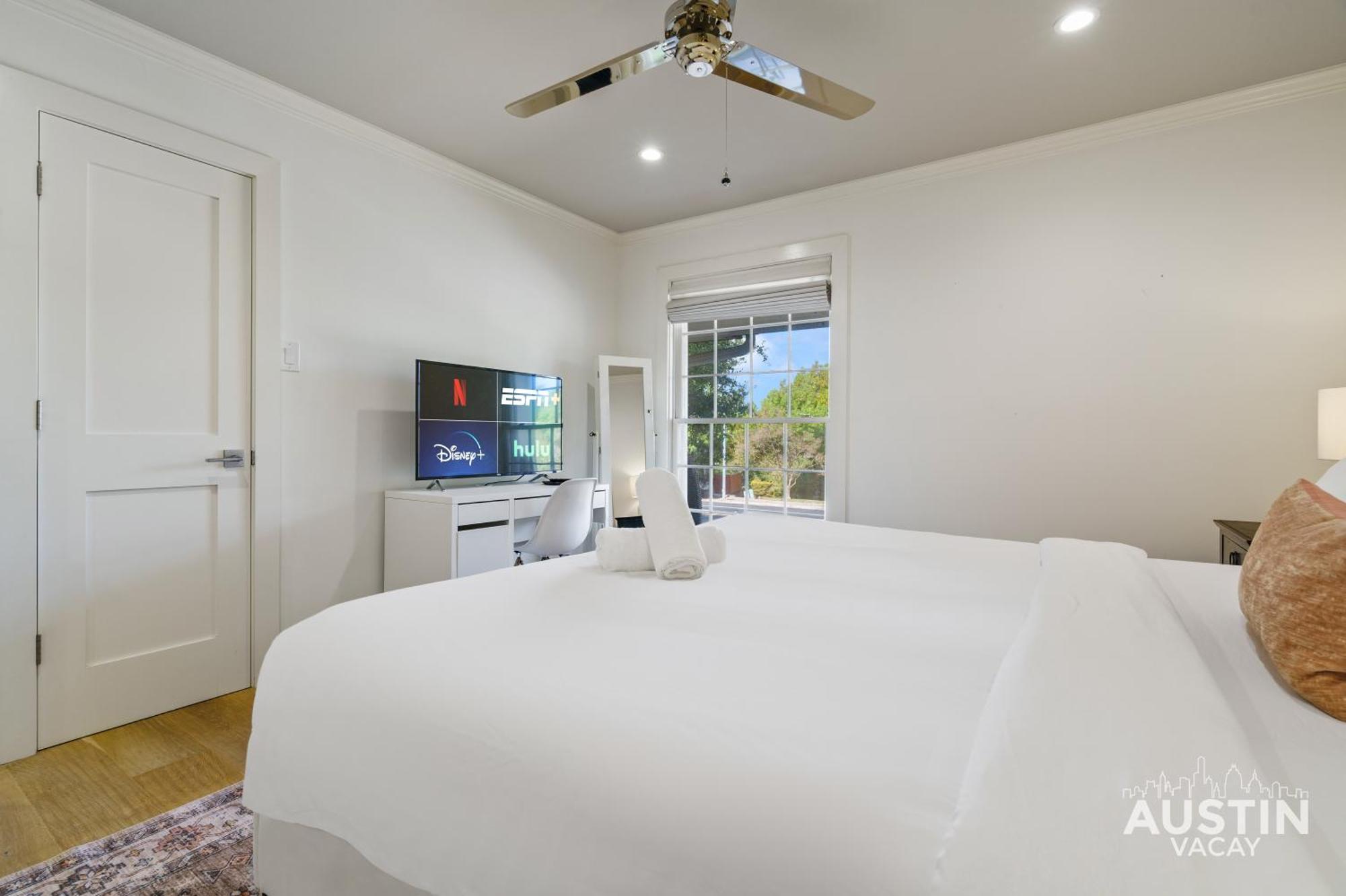 Oasis Main House With Private Casita And Pool Austin