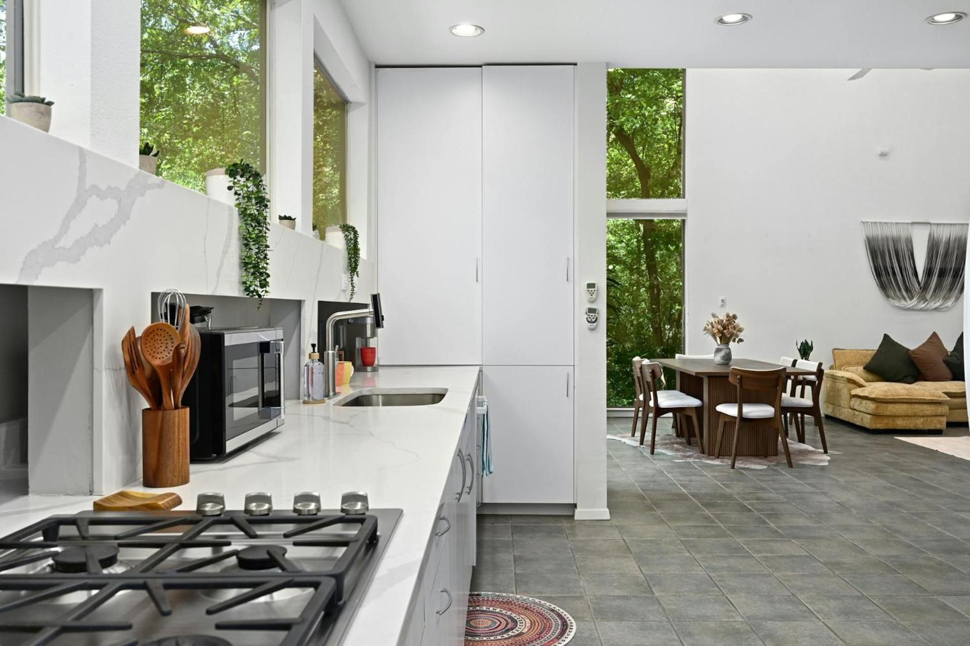 Ut Creekside - 5 Bedroom *