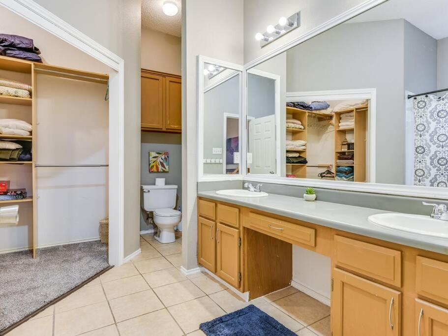Great In Austin's Wells Branch Neighborhood! Holiday home Austin
