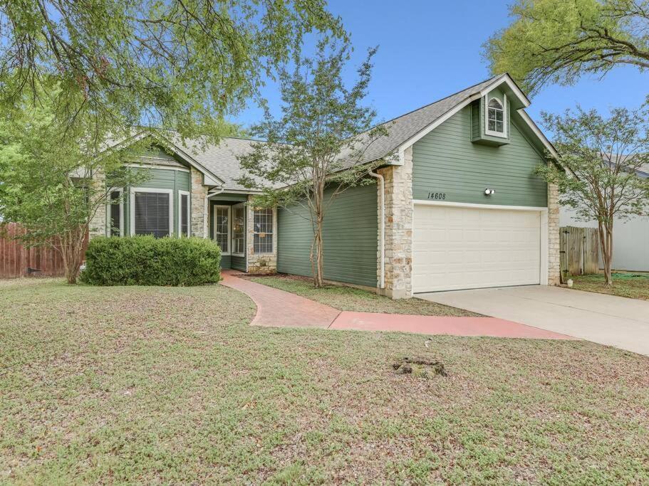 Holiday home Great In Austin's Wells Branch Neighborhood!