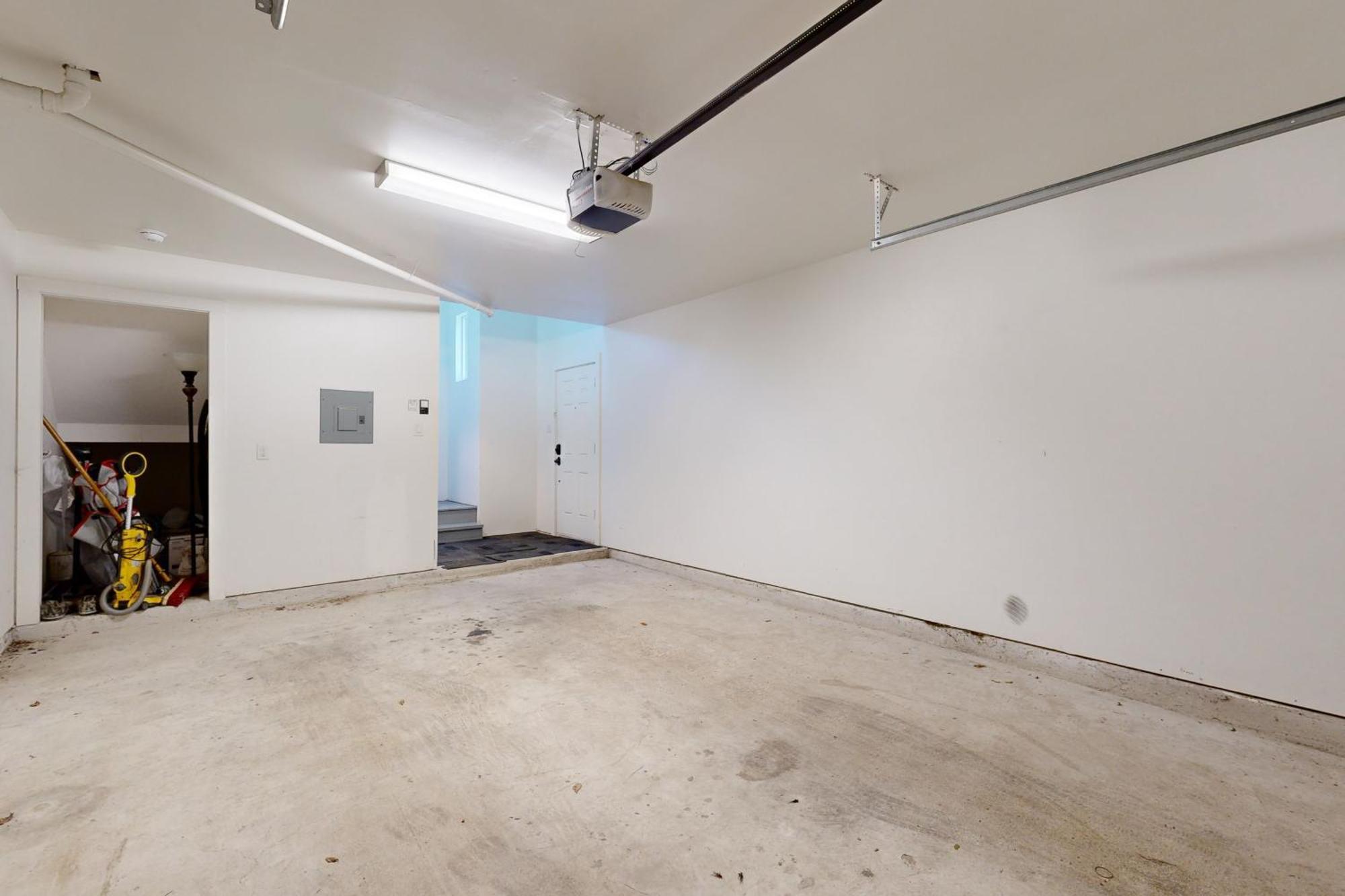 Willow House Unit B * Austin
