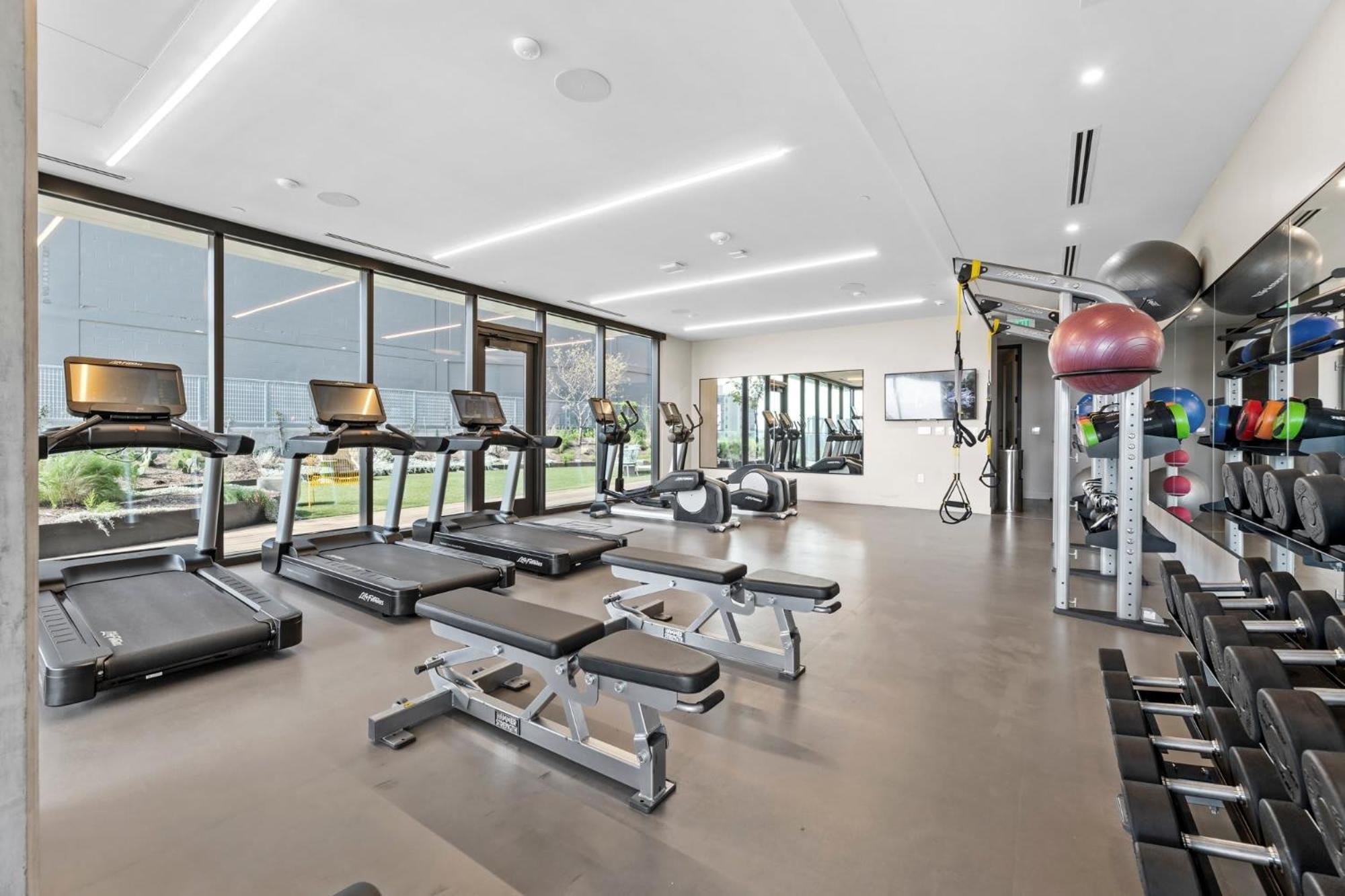 Luxury On Rainey St Austin