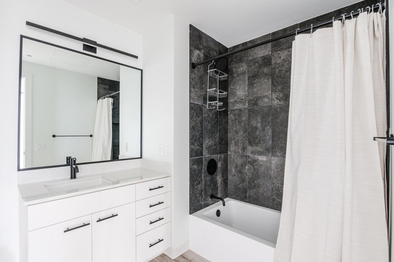 Blueground Downtown Pool Ac Nr Capitol Atx-293 Apartment *