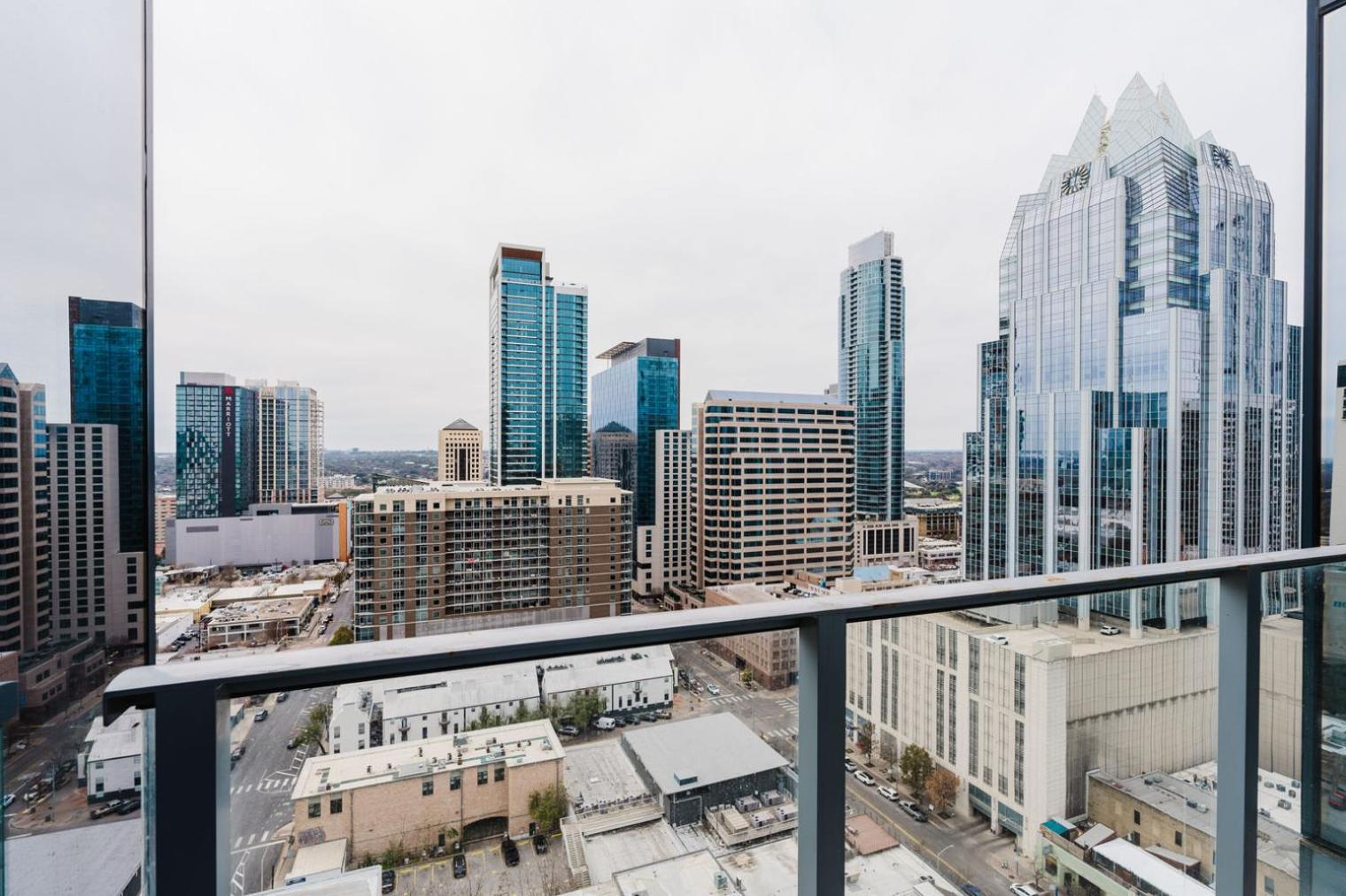 Apartment Blueground Downtown Pool Ac Nr Capitol Atx-293 *