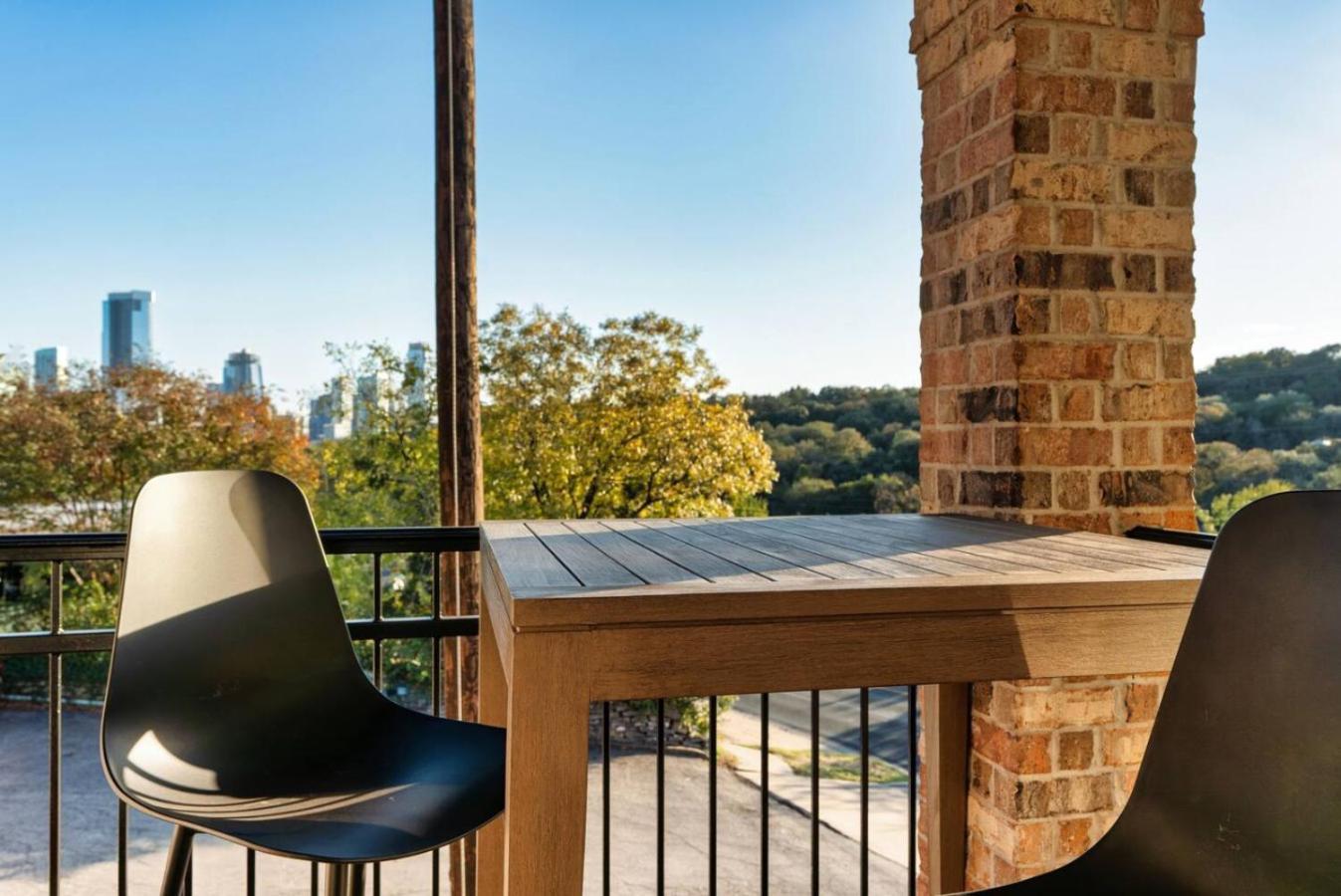 The Lamar Lookout * Austin